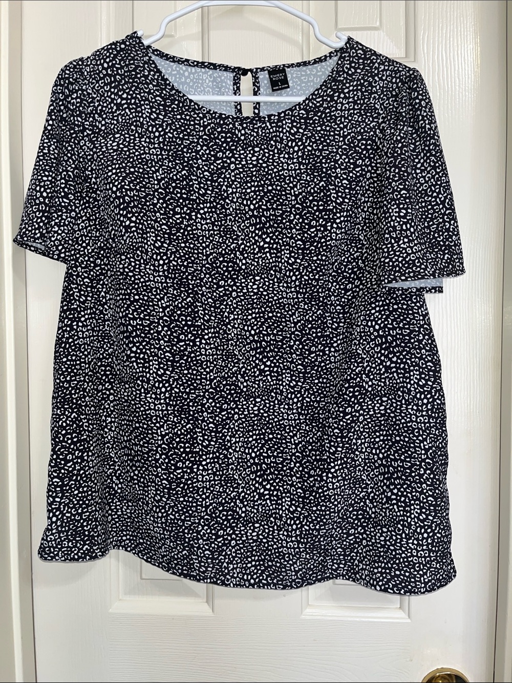 Shein Black and White Leopard Print Short Sleeve Blouse Large